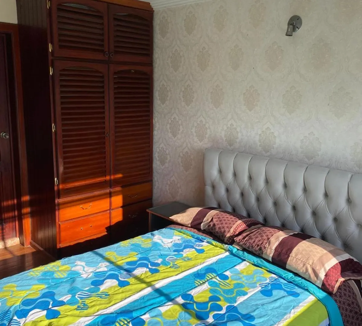 Hermoso Departamento Con Terraza Y Dos Dormitorios En El Centro Historico De Cuenca Ecuador